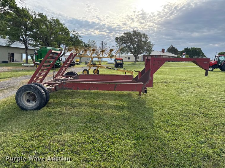 image for item EC4582 Windrower trailer