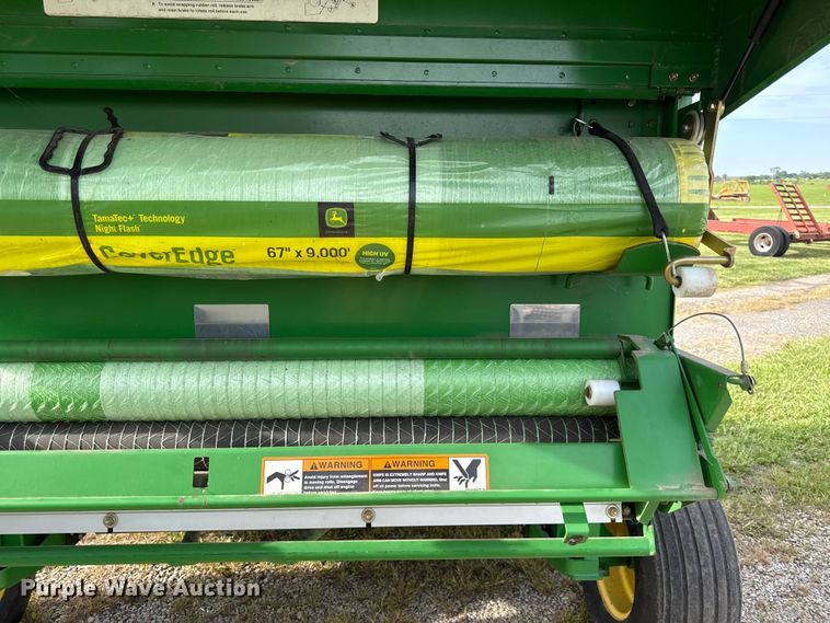 image for item EC4584 John Deere 567 round baler