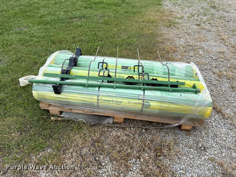 image for item EC4584 John Deere 567 round baler