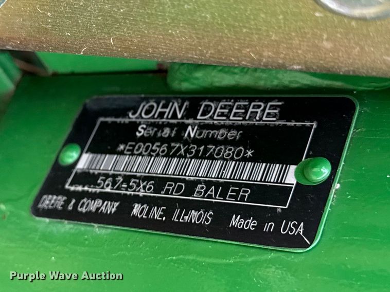 image for item EC4584 John Deere 567 round baler