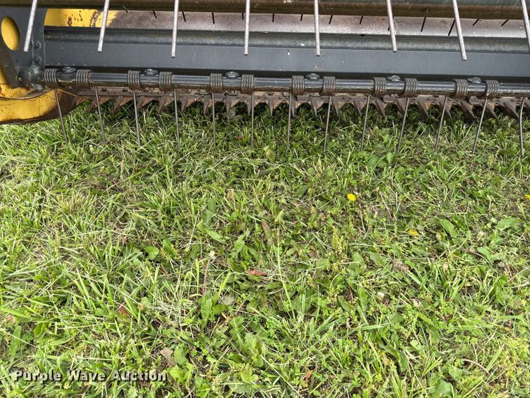 image for item EC4585 1997 New Holland 2550 swather / windrower