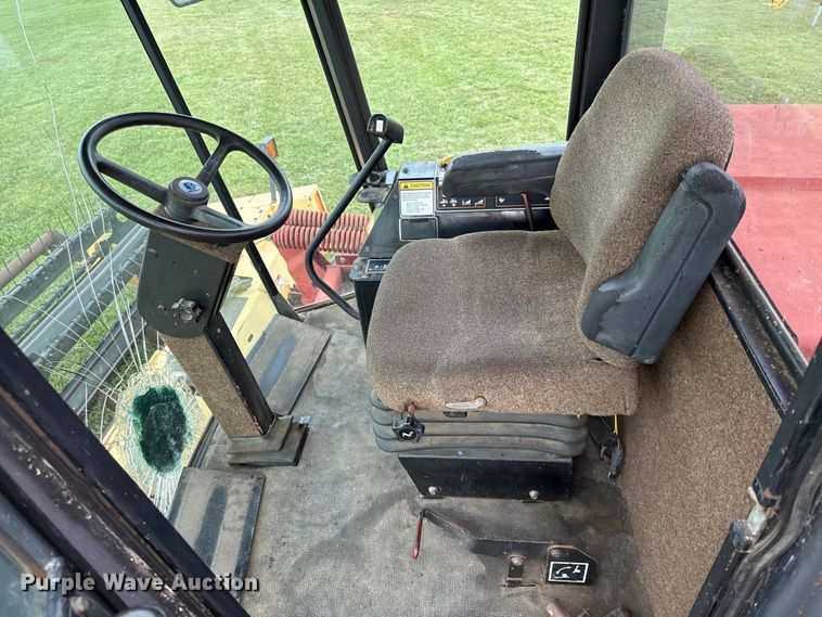image for item EC4585 1997 New Holland 2550 swather / windrower