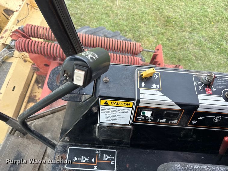 image for item EC4585 1997 New Holland 2550 swather / windrower