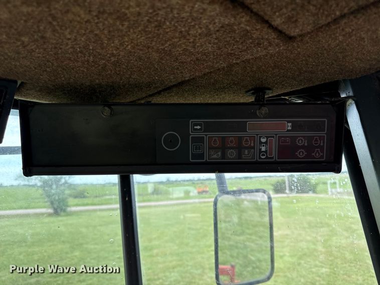 image for item EC4585 1997 New Holland 2550 swather / windrower
