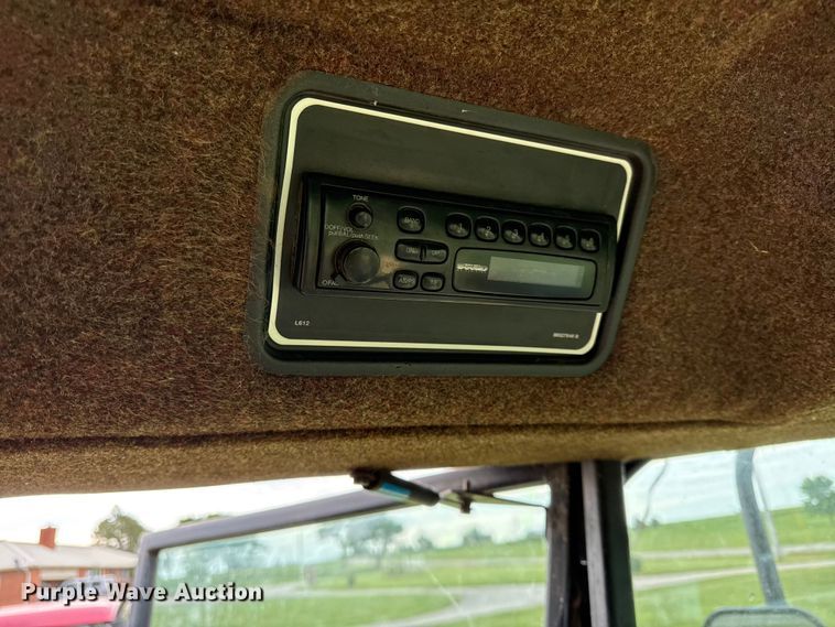 image for item EC4585 1997 New Holland 2550 swather / windrower