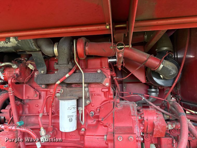 image for item EC4585 1997 New Holland 2550 swather / windrower