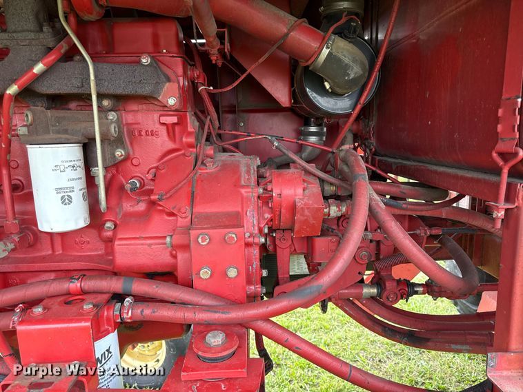 image for item EC4585 1997 New Holland 2550 swather / windrower