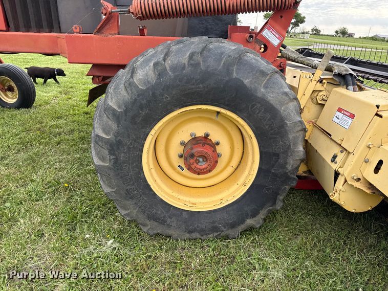 image for item EC4585 1997 New Holland 2550 swather / windrower