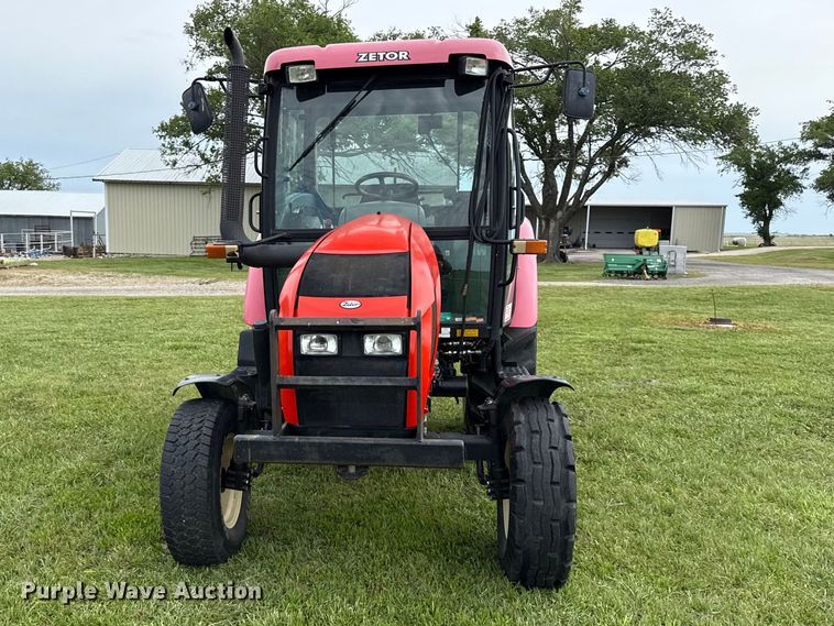 image for item EC4587 2005 Zetor Proxima 8421 tractor