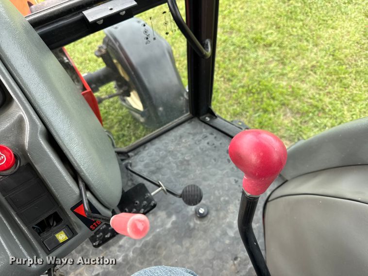 image for item EC4587 2005 Zetor Proxima 8421 tractor