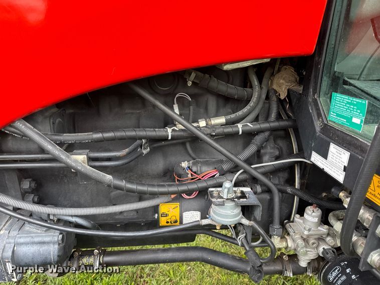 image for item EC4587 2005 Zetor Proxima 8421 tractor