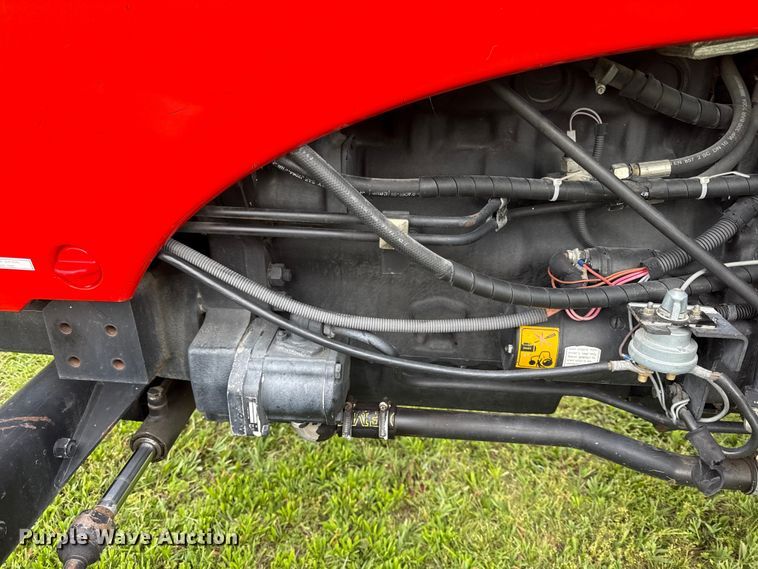 image for item EC4587 2005 Zetor Proxima 8421 tractor