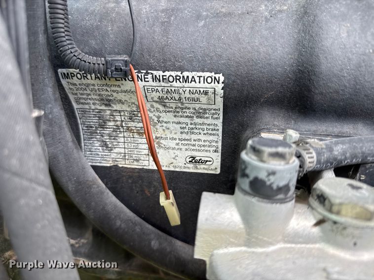 image for item EC4587 2005 Zetor Proxima 8421 tractor