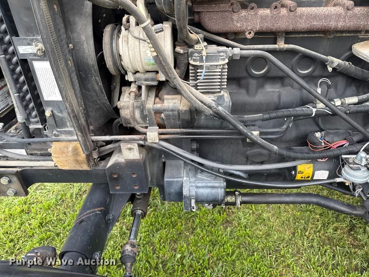 image for item EC4587 2005 Zetor Proxima 8421 tractor