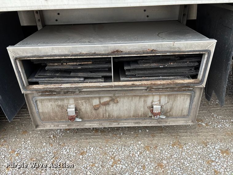 image for item EM0096 2020 Wilson PSDCL-402 livestock trailer