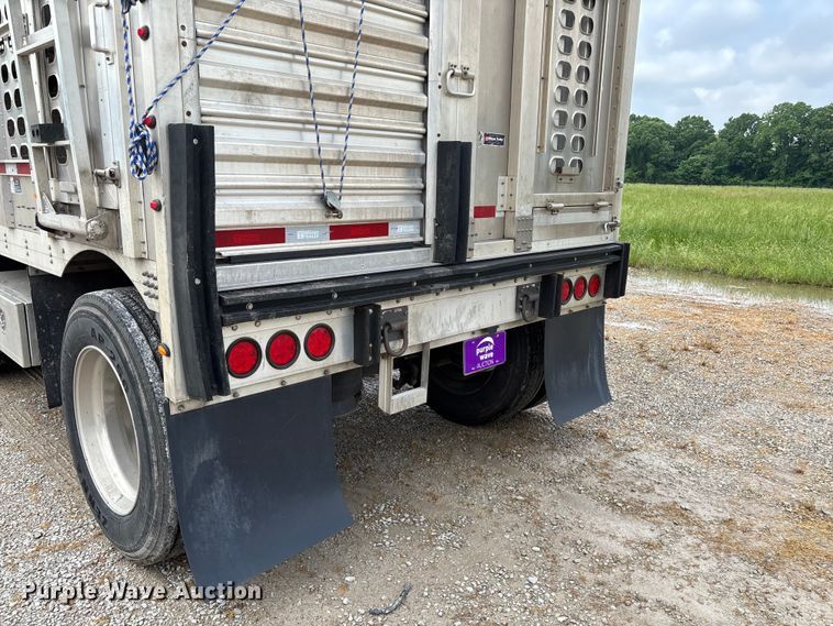 image for item EM0096 2020 Wilson PSDCL-402 livestock trailer