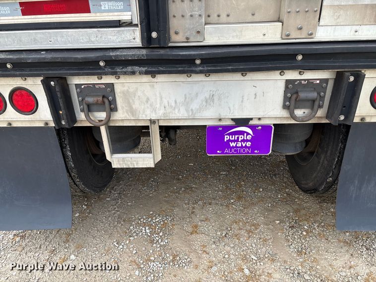 image for item EM0096 2020 Wilson PSDCL-402 livestock trailer