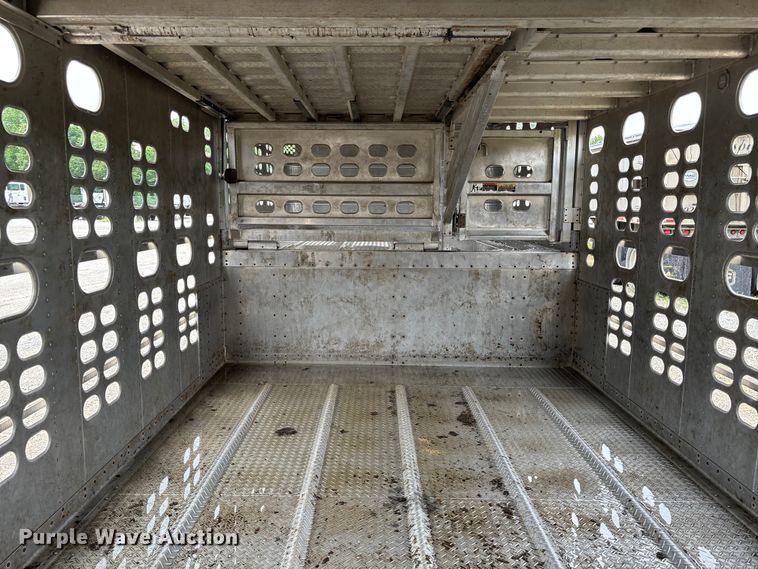 image for item EM0096 2020 Wilson PSDCL-402 livestock trailer