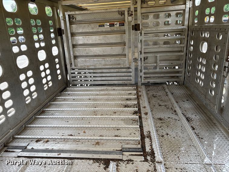 image for item EM0096 2020 Wilson PSDCL-402 livestock trailer