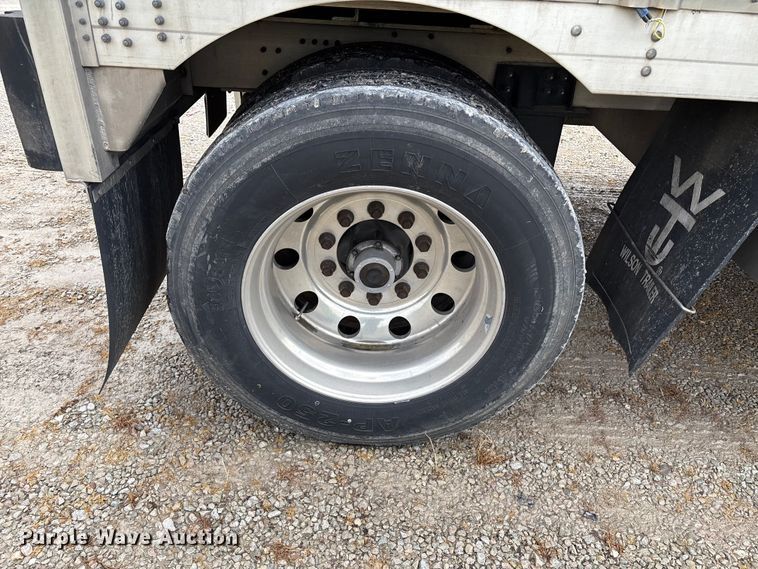 image for item EM0096 2020 Wilson PSDCL-402 livestock trailer