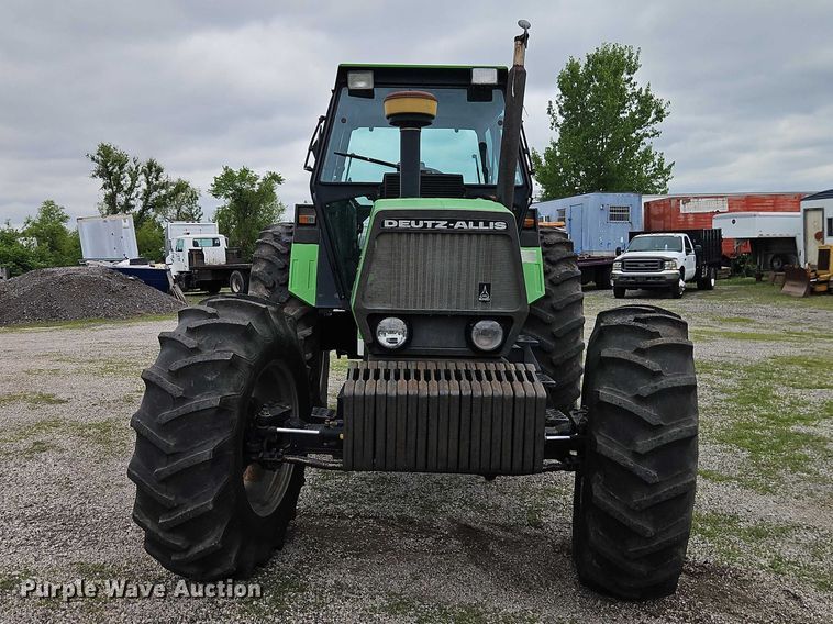 image for item EO7286 1986 Deutz-Allis 7145 MFWD tractor