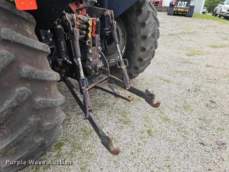 image for item EO7286 1986 Deutz-Allis 7145 MFWD tractor