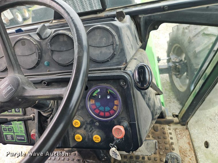 image for item EO7286 1986 Deutz-Allis 7145 MFWD tractor