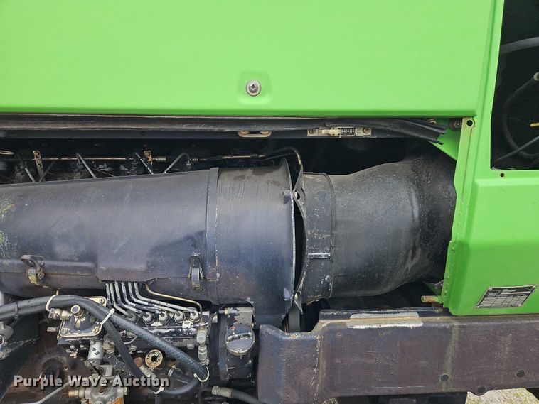 image for item EO7286 1986 Deutz-Allis 7145 MFWD tractor
