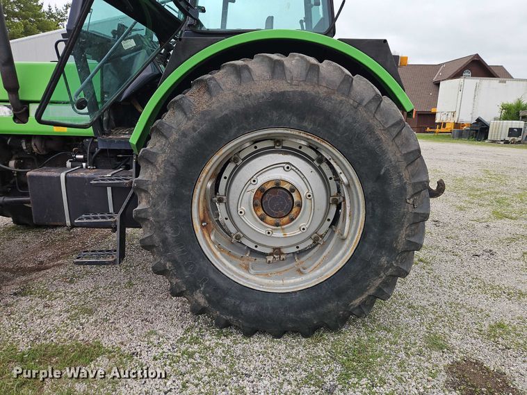 image for item EO7286 1986 Deutz-Allis 7145 MFWD tractor