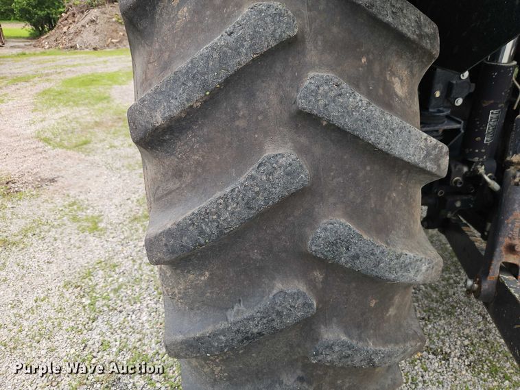 image for item EO7286 1986 Deutz-Allis 7145 MFWD tractor