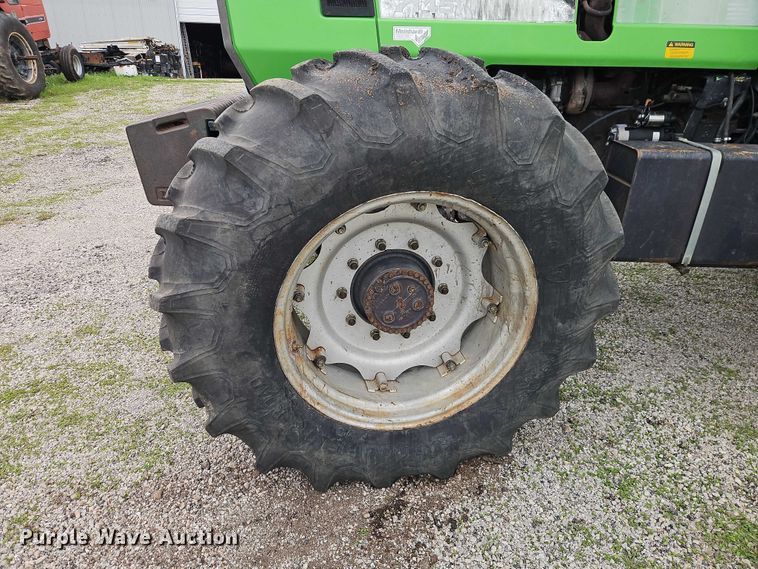 image for item EO7286 1986 Deutz-Allis 7145 MFWD tractor