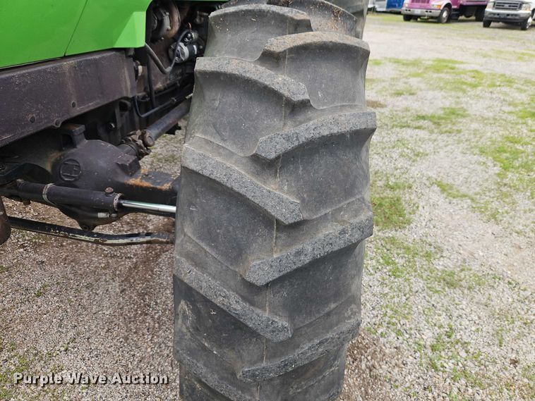 image for item EO7286 1986 Deutz-Allis 7145 MFWD tractor