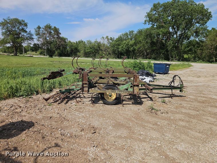 image for item EO7336 field cultivator