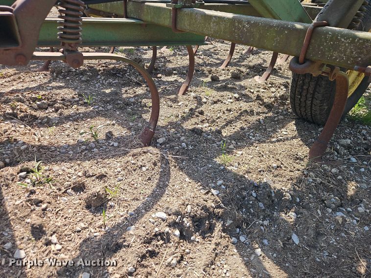 image for item EO7336 field cultivator