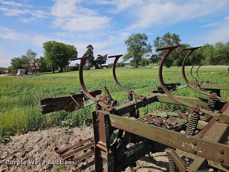 image for item EO7336 field cultivator