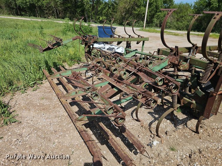image for item EO7336 field cultivator