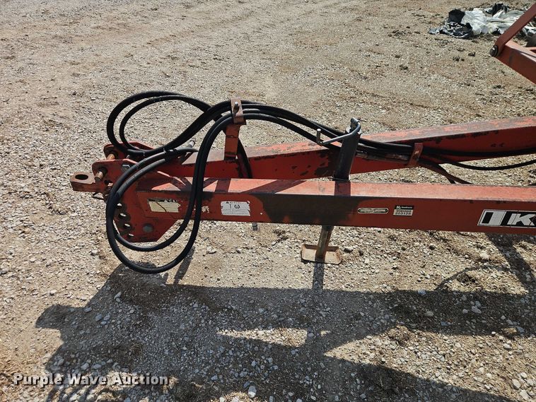 image for item EO7337 Krause 4223 field cultivator