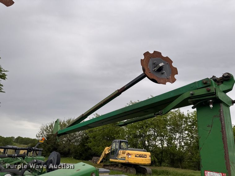 image for item ER0489 John Deere 7200 Conservation planter