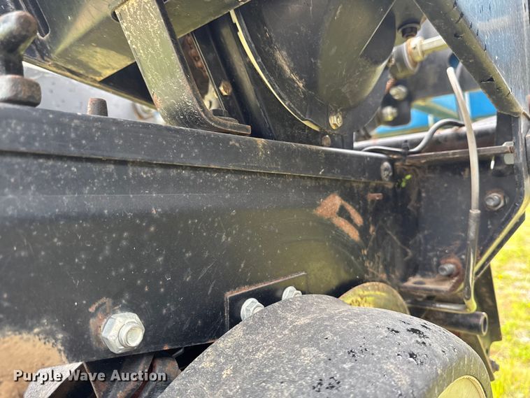 image for item ER0490 Kinze 2600 planter