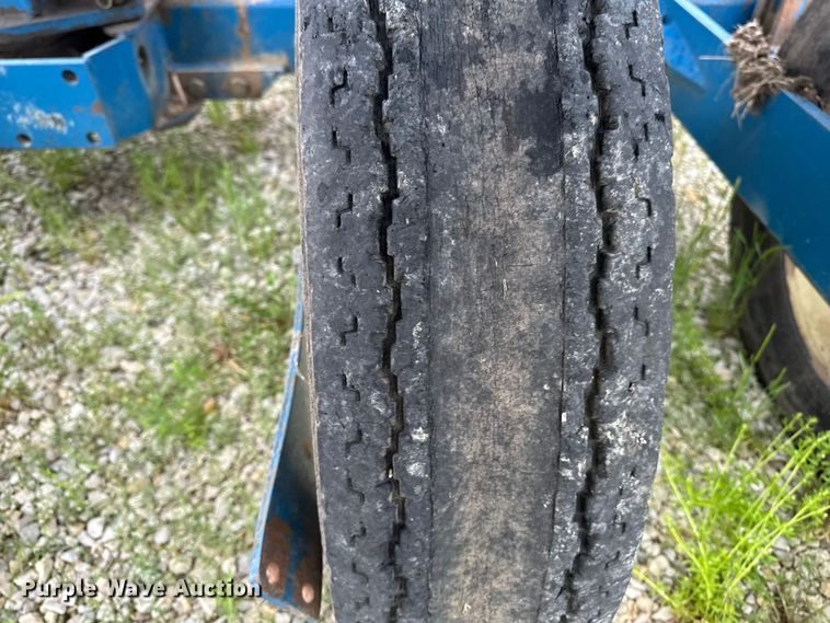 image for item ER0490 Kinze 2600 planter