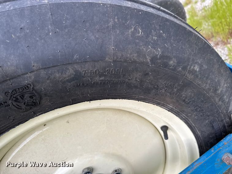 image for item ER0490 Kinze 2600 planter