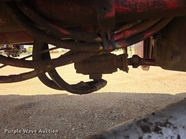 image for item ER1524 1989 Mack DM690S manure spreader truck