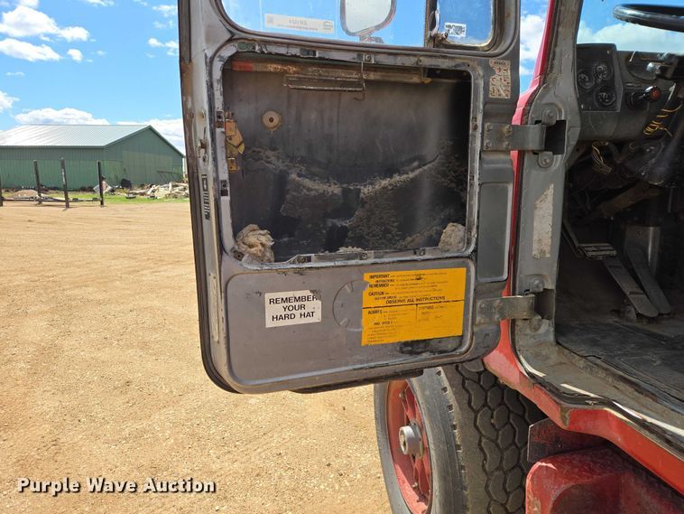 image for item ER1524 1989 Mack DM690S manure spreader truck