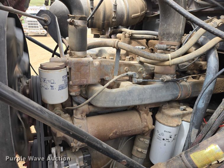 image for item ER1524 1989 Mack DM690S manure spreader truck