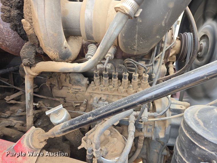 image for item ER1524 1989 Mack DM690S manure spreader truck