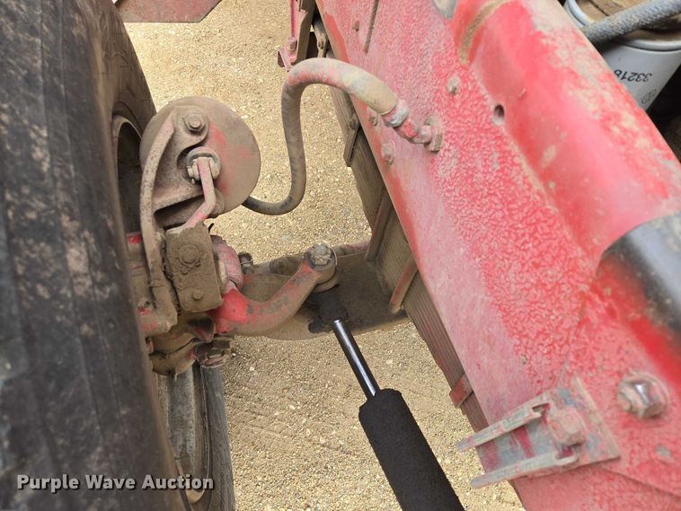 image for item ER1524 1989 Mack DM690S manure spreader truck