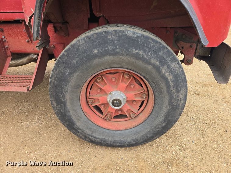 image for item ER1524 1989 Mack DM690S manure spreader truck
