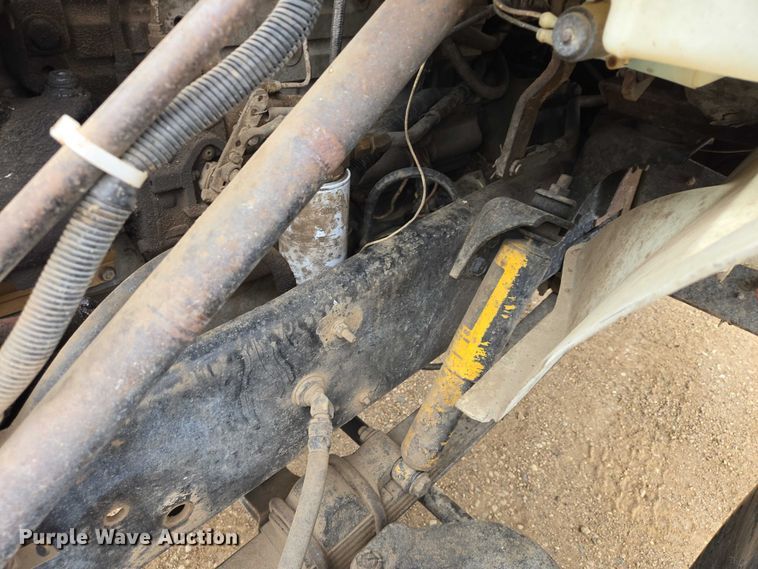 image for item ER1525 1991 International 8200 manure spreader truck
