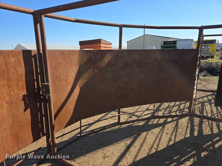 image for item ER1535 Livestock alleyway
