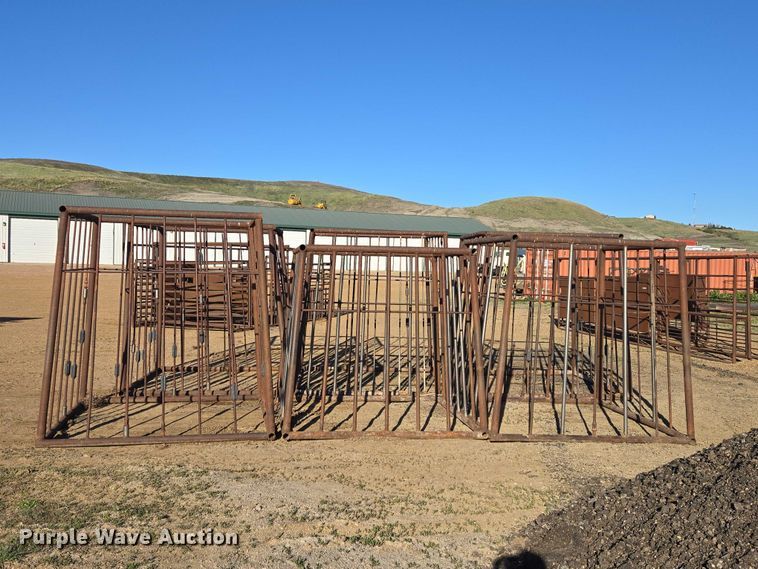 image for item ER1536 (6) hay bale feeders